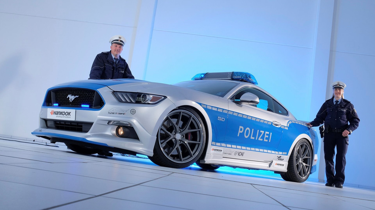 Kepolisian Jerman Terima Ford Mustang Modifikasi Di Essen Show 2016