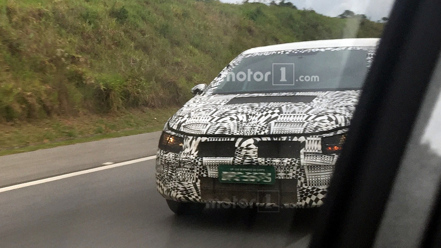Flagra - Novo VW Voyage 2018