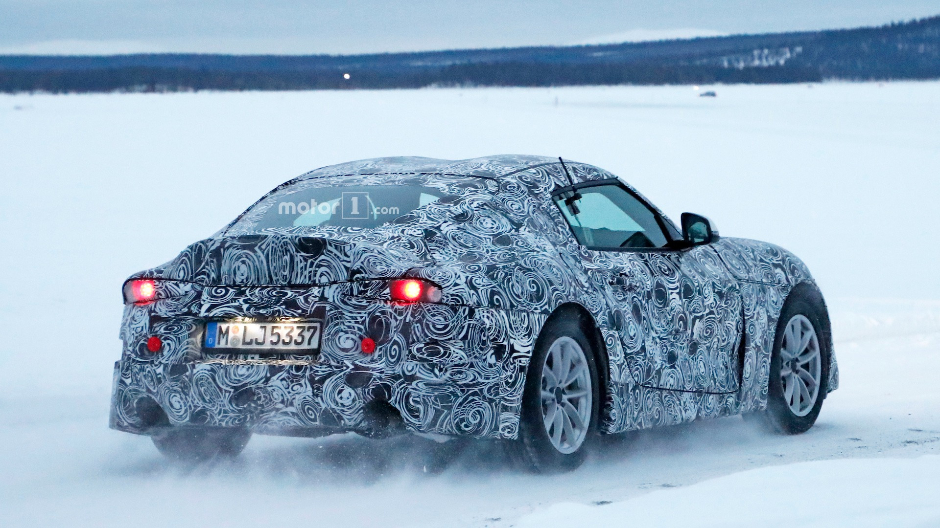 toyota-supra-spy-shots-snow.jpg