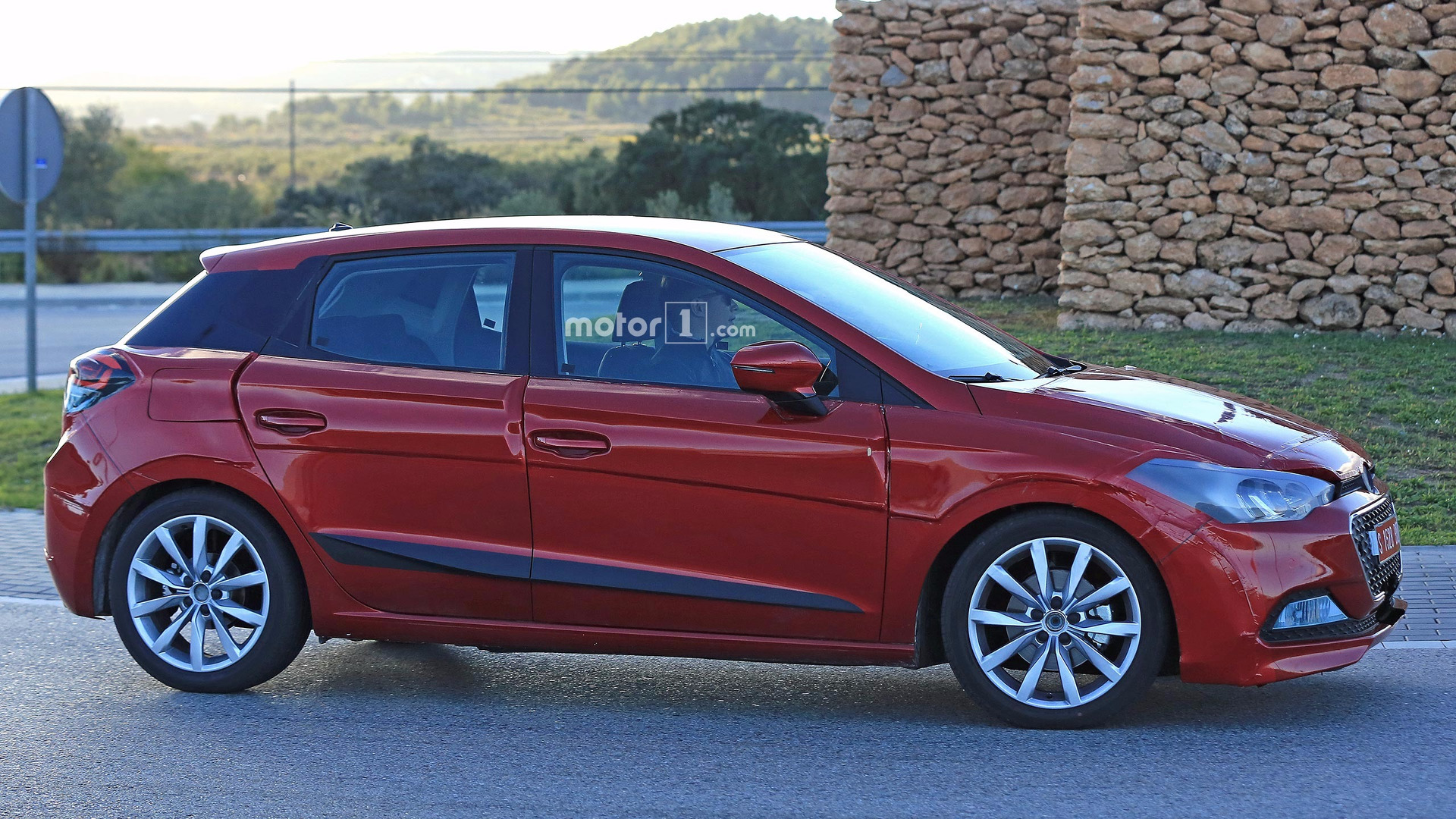 2017-seat-ibiza-spy-pics.jpg