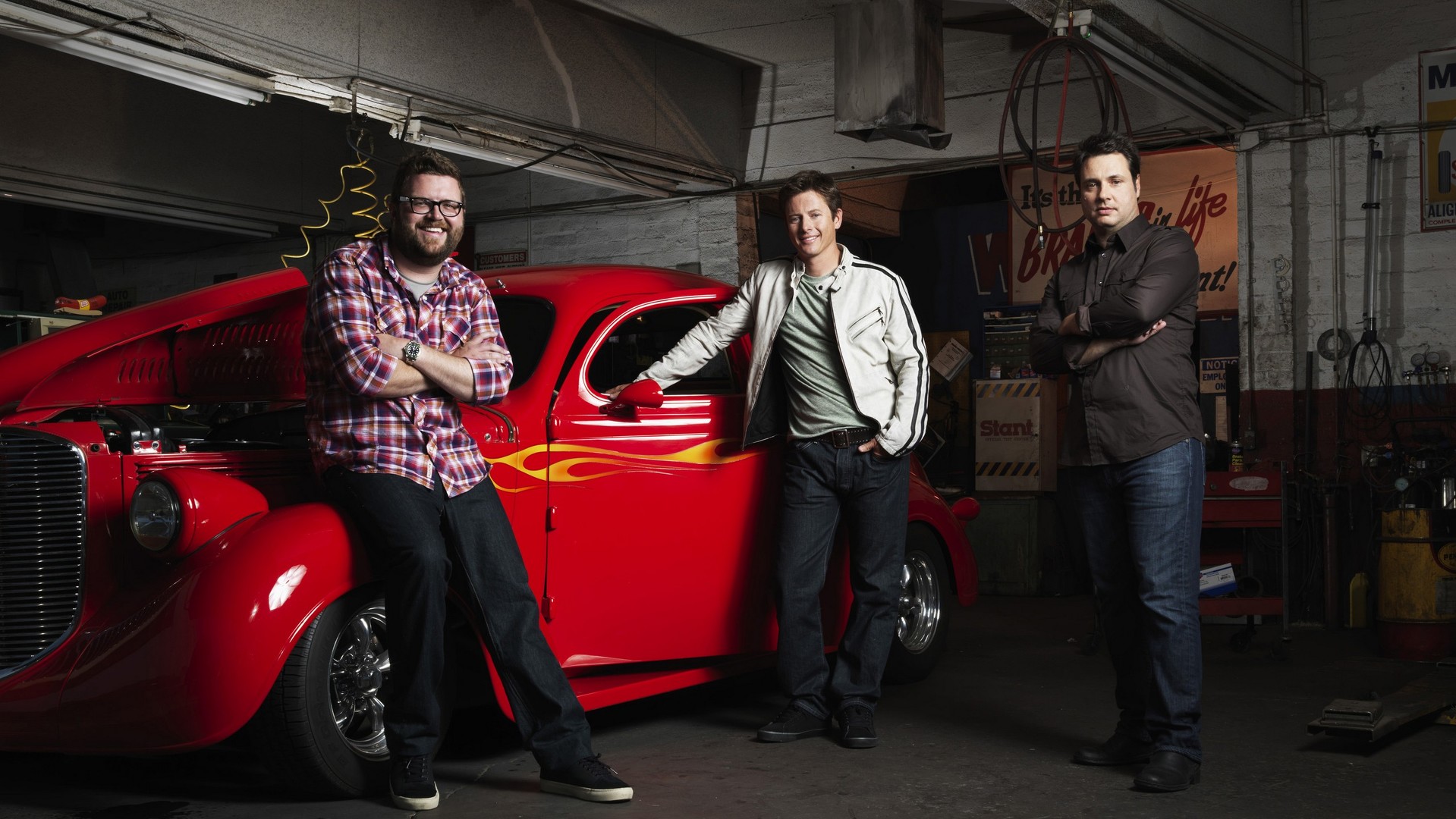 Former Top Gear USA Hosts To Make TV Comeback In New Car Show