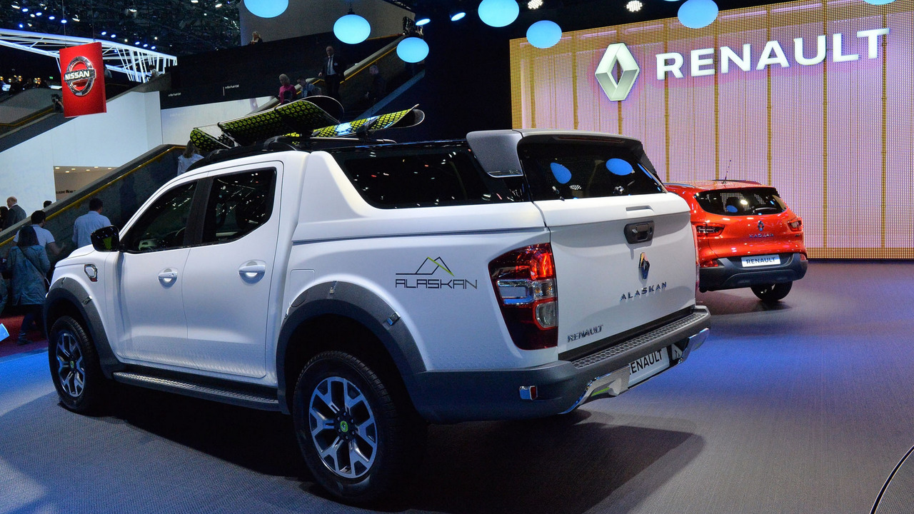 2017 Renault Alaskan live in Geneva